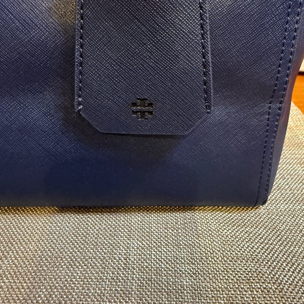 Tory Burch Navy Blue Leather Tote Bag - Purse - Picture 6 of 15